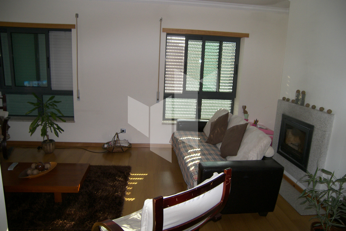 Apartamento  T1, Currelos, Papízios e Sobral