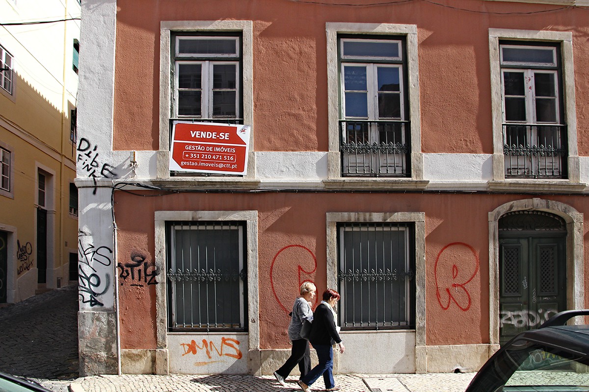 Crédito à habitação: Euribor em novos mínimos e prestação a descer